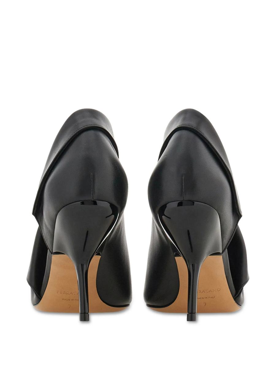 Salvatore Ferragamo med klack