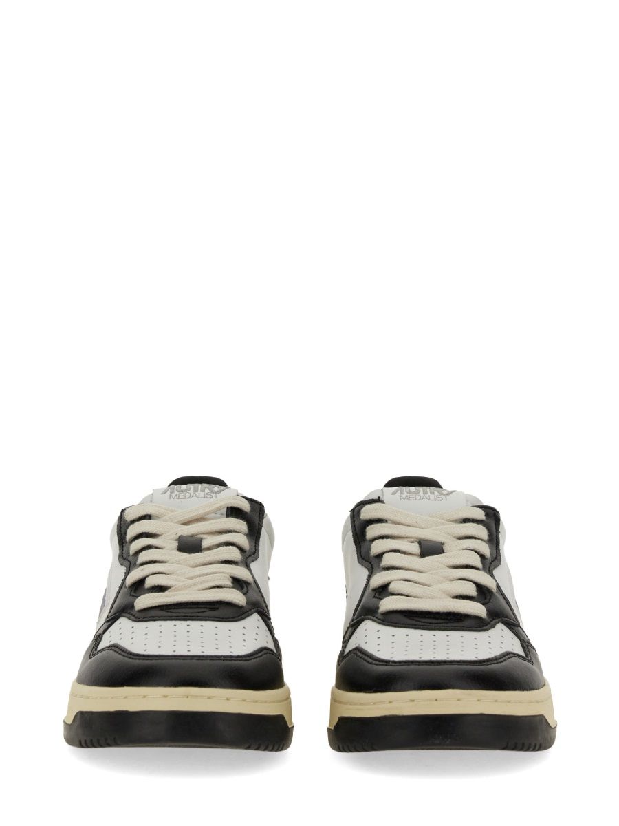 Autry Sneakers