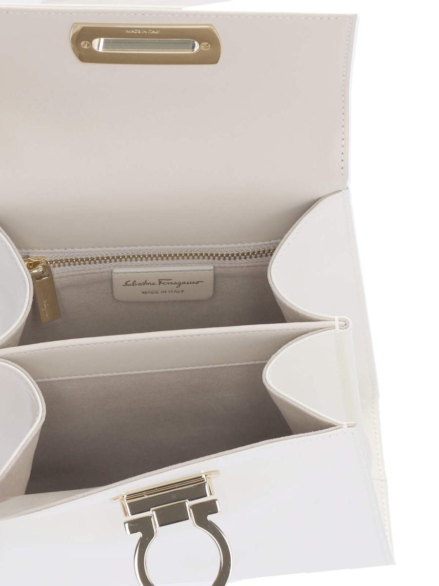 Salvatore Ferragamo-väskor