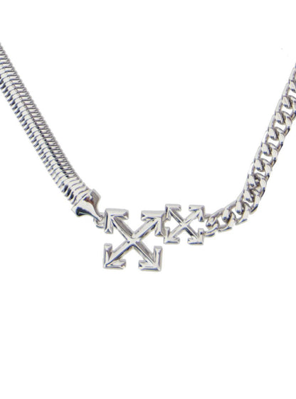 Halsband med dubbel pil