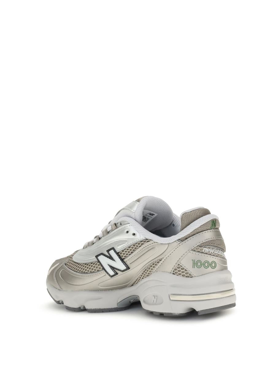 Nya balanssneakers