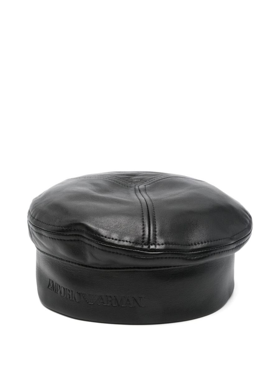 Emporio Armani baskisk läderhatt