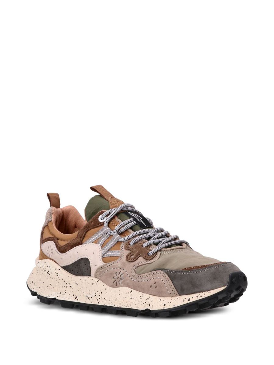 Blommiga bergssneakers