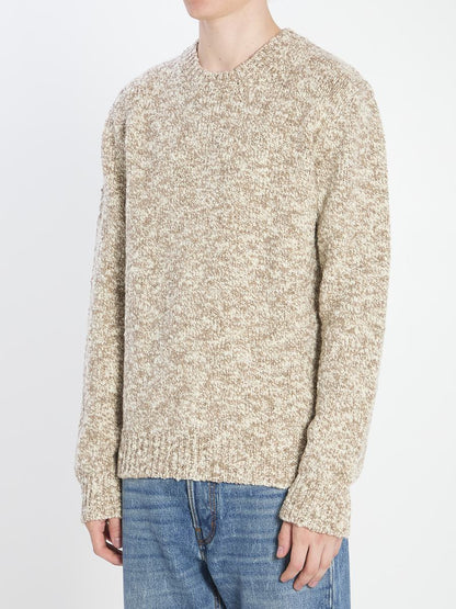 Rund halsad pullover