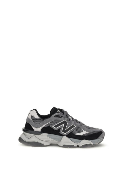 Nya balanssneakers