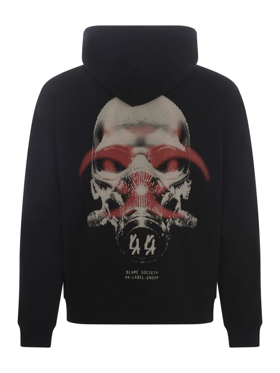 M44 Label Group-tröjor