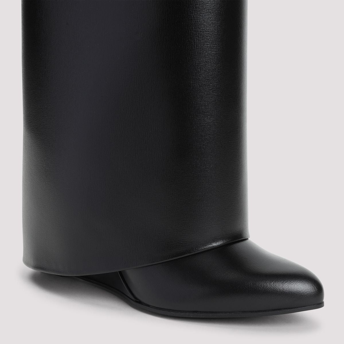 Givenchy 'Shark Lock'-stövlar