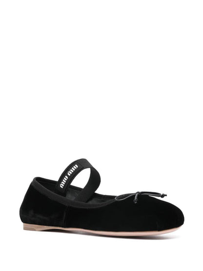 Miu Miu sammetsballerinaskor
