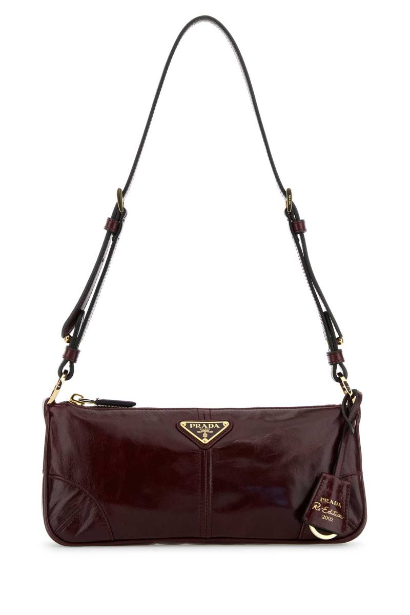 Prada handväskor.