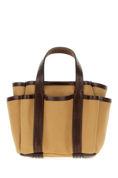 Max Mara handväskor.