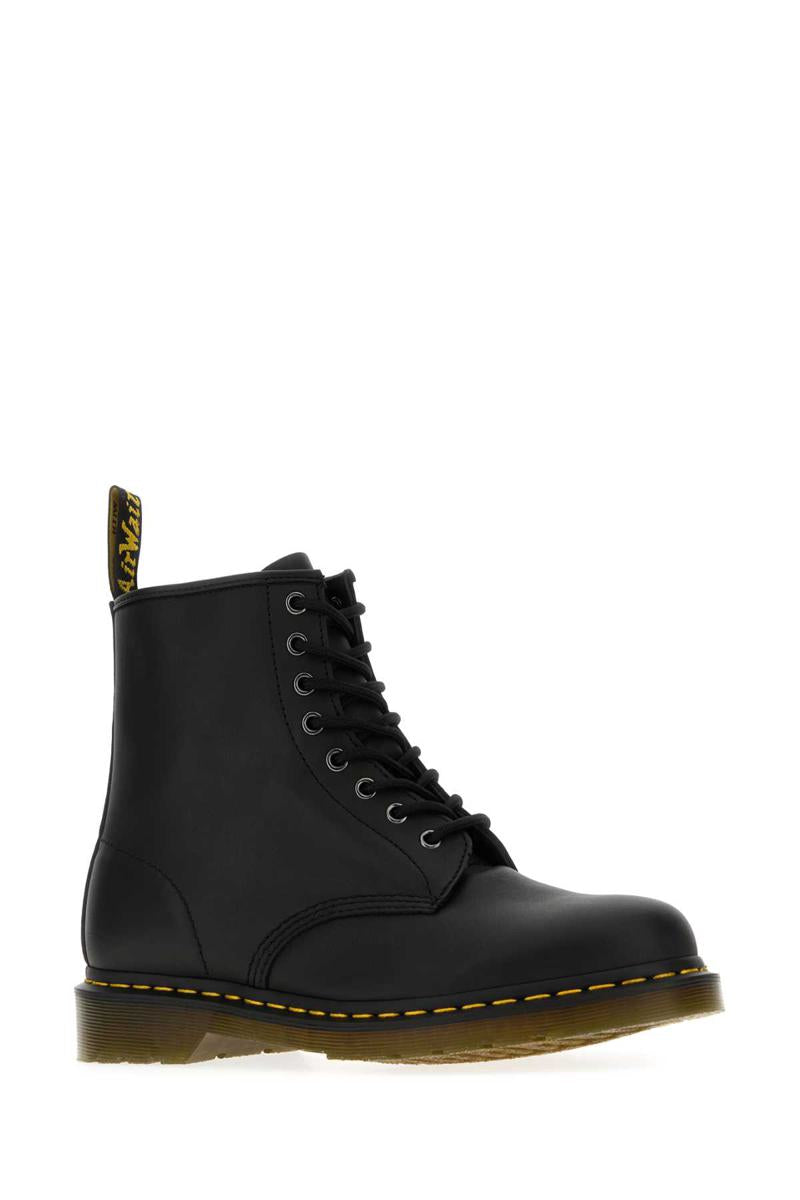 Dr. Martens stövlar