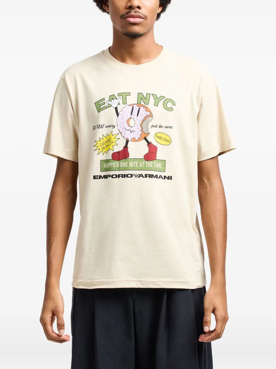 Emporio Armani T-shirt Kläder