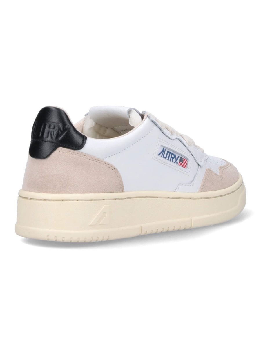 Autry "Medalist Low" Sneakers