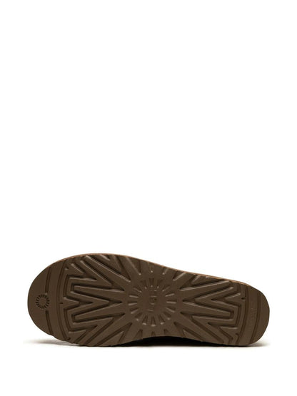 UGG W Classic Short II Skor