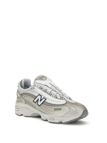 Nya balanssneakers
