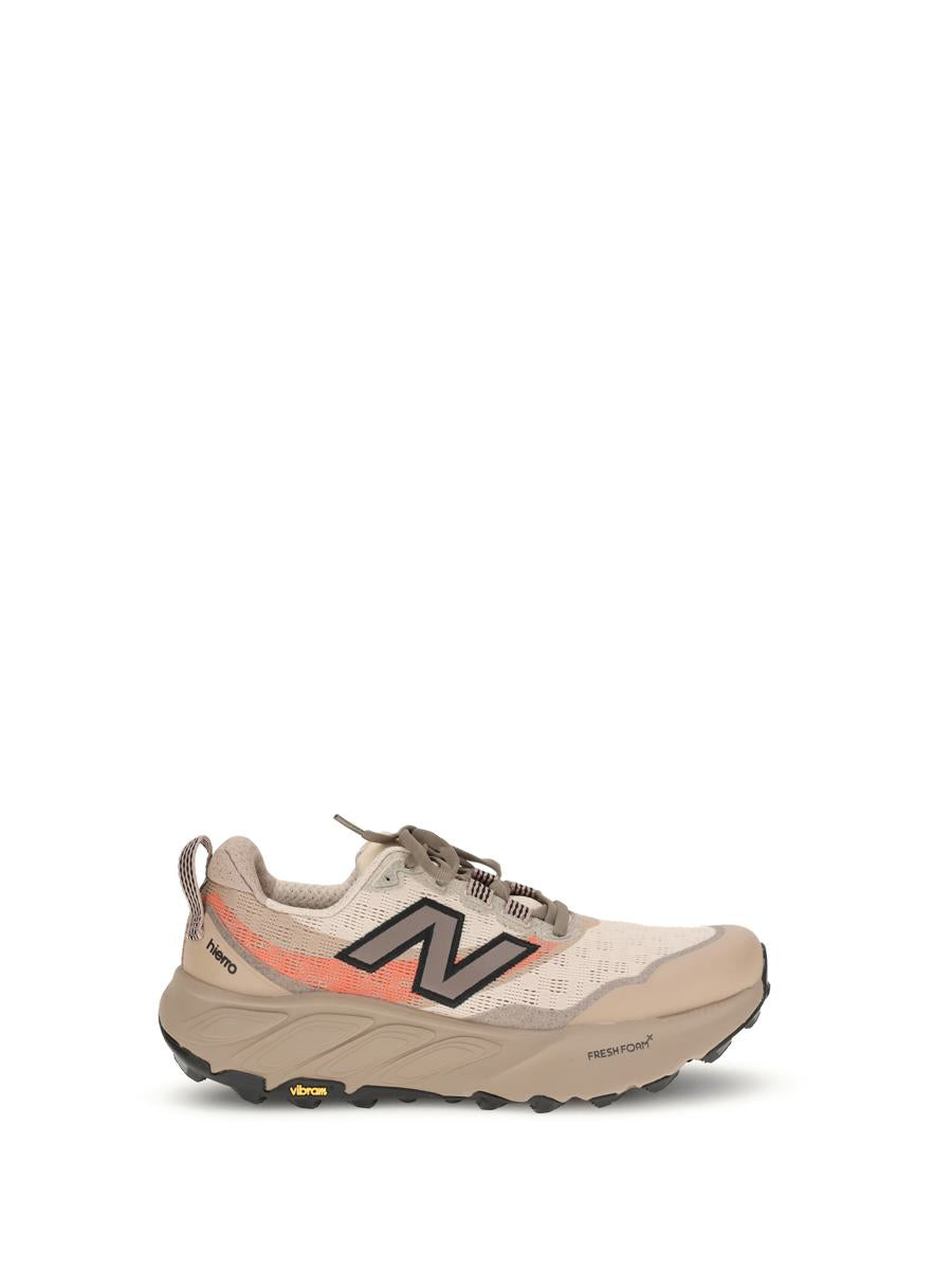 Nya balanssneakers