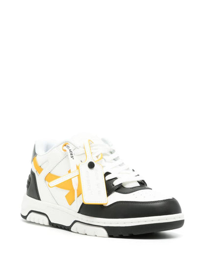 Off-white platta skor