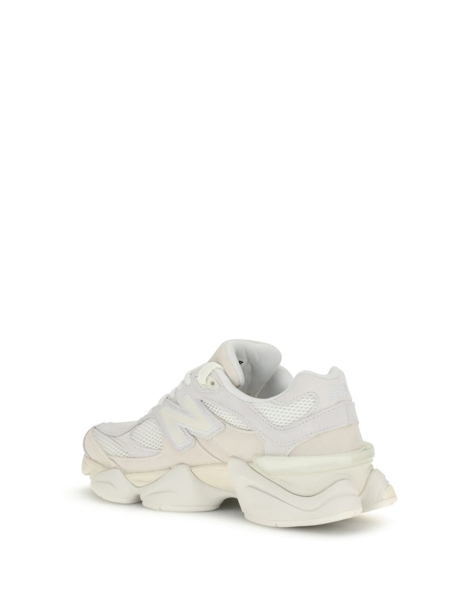 Nya balanssneakers