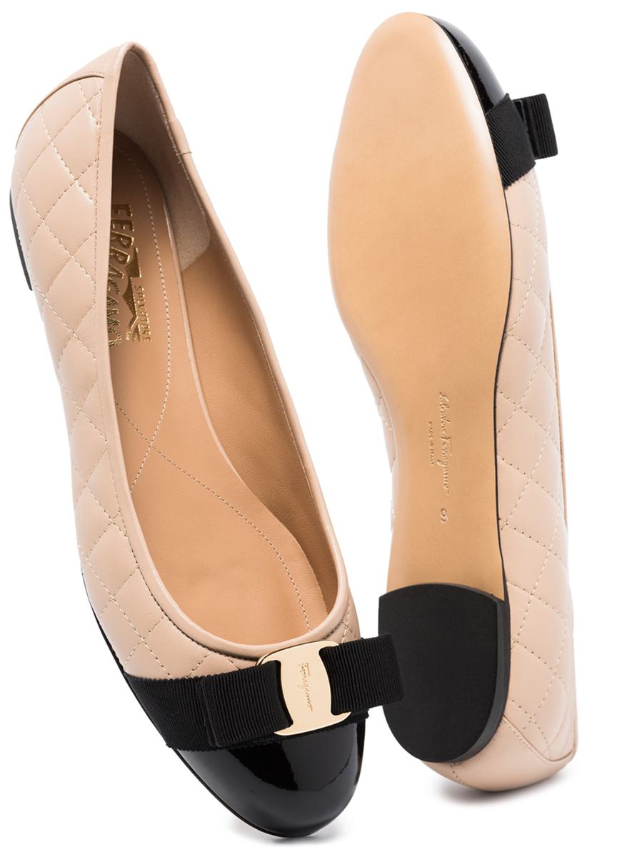 Salvatore Ferragamo platta skor