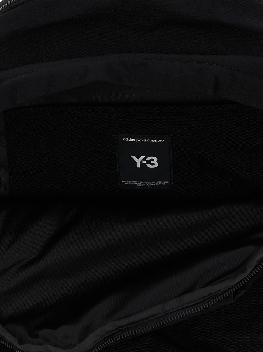Y-3 Adidas-ryggsäck med logotyp