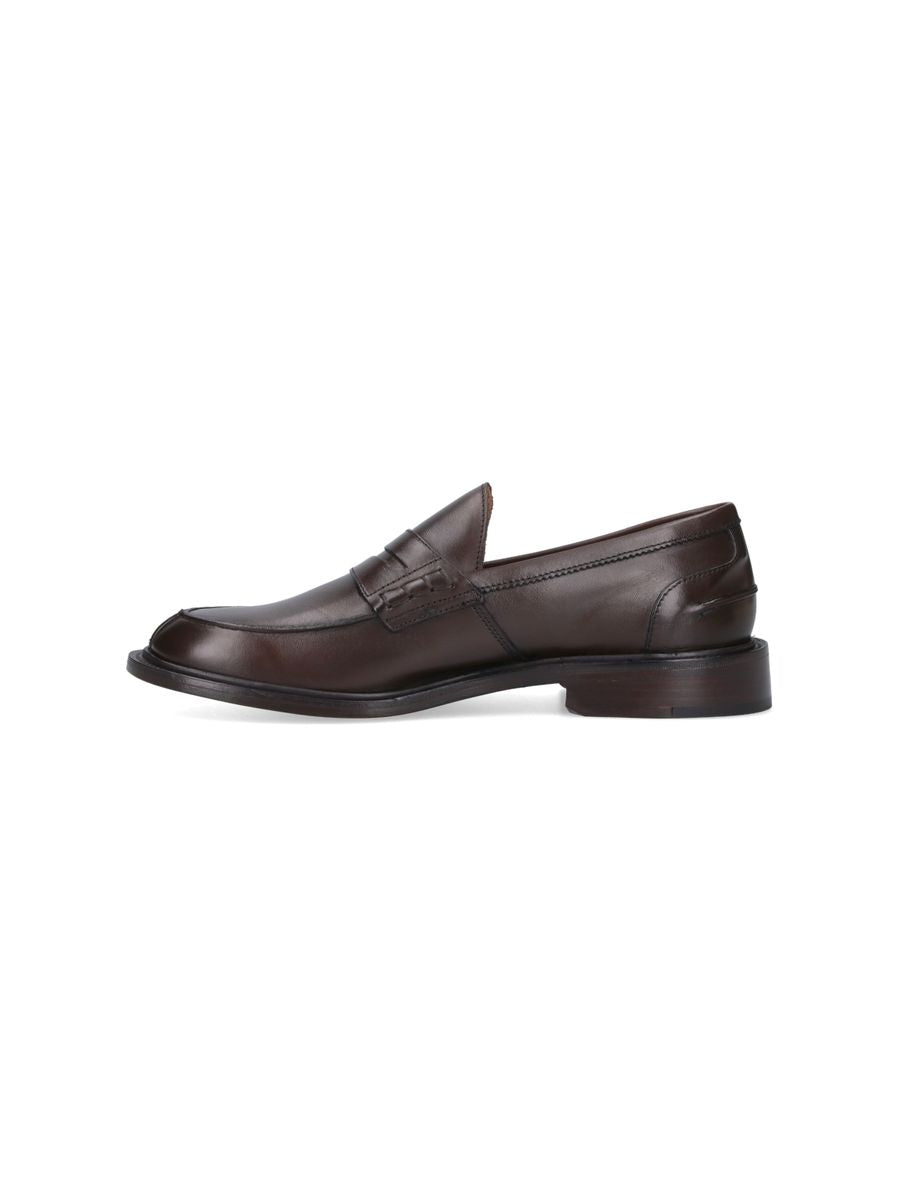 Trickers platta skor