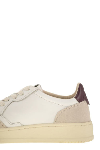 Autry Medalist Low - Sneakers i läder och mocka
