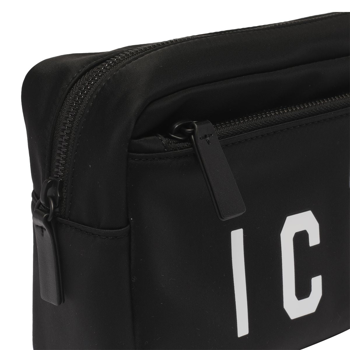 Dsquared2 Väskor.. Svarta