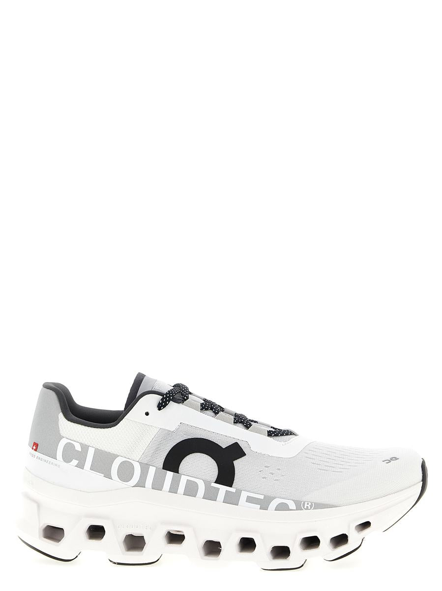 Om att springa med 'Cloudmonster'-sneakers