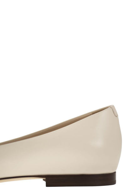 Tod's läderballerina med accessoar