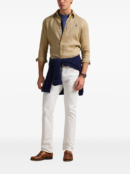 Skräddarsydd linneskjorta