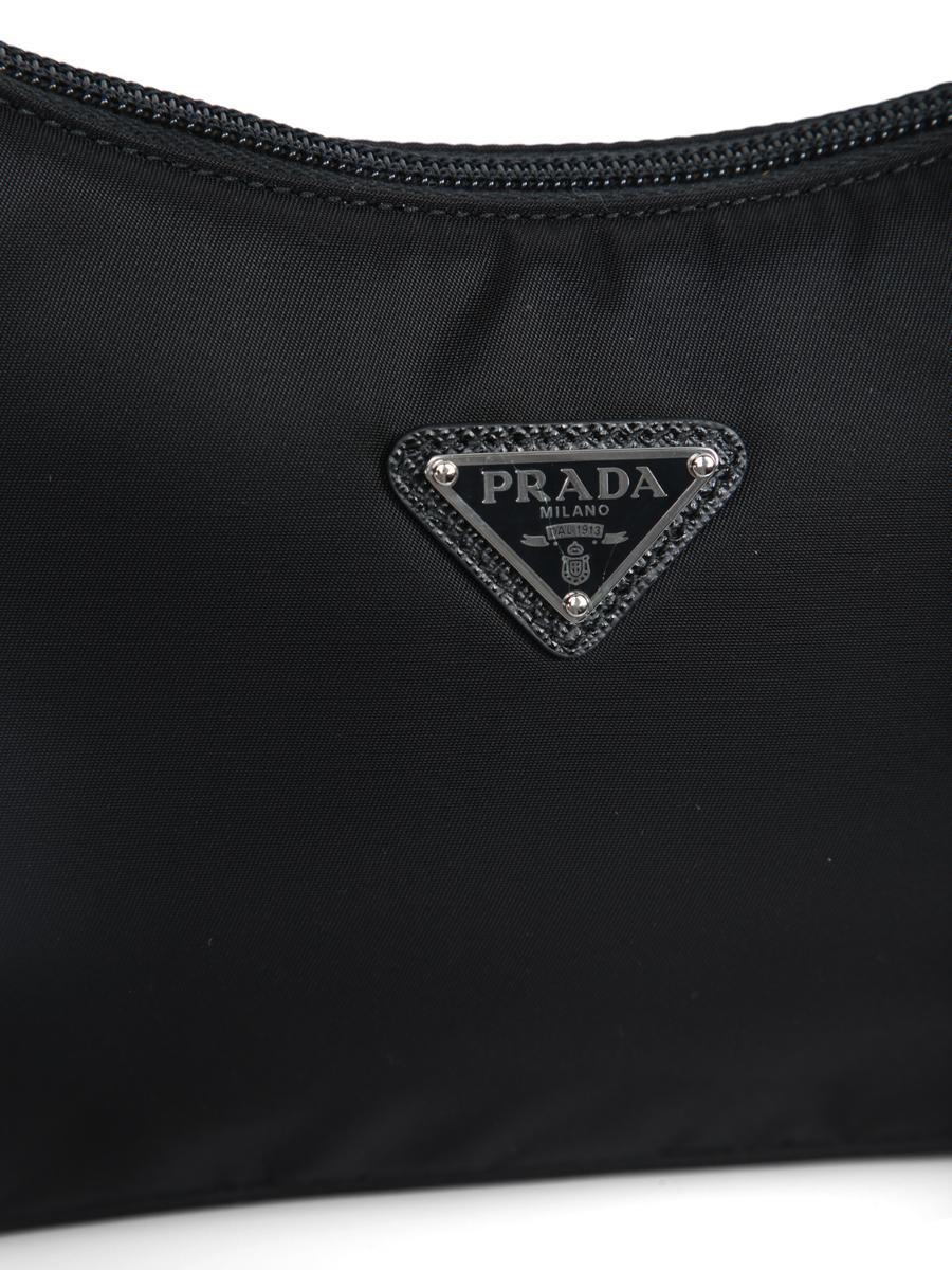 Prada-väskor