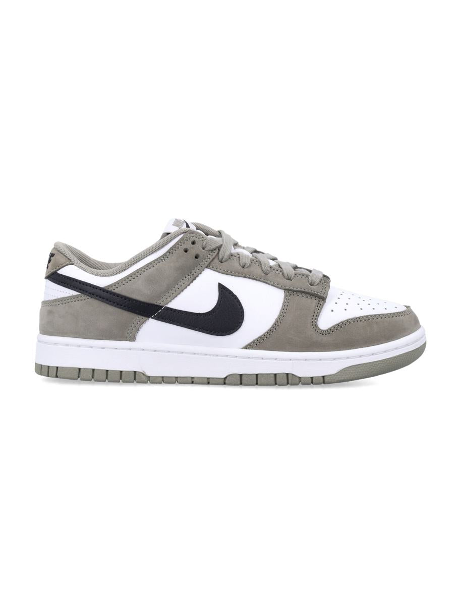 Nike Dunk Low i läder