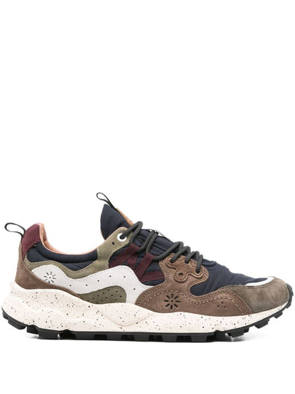 Blommiga bergssneakers