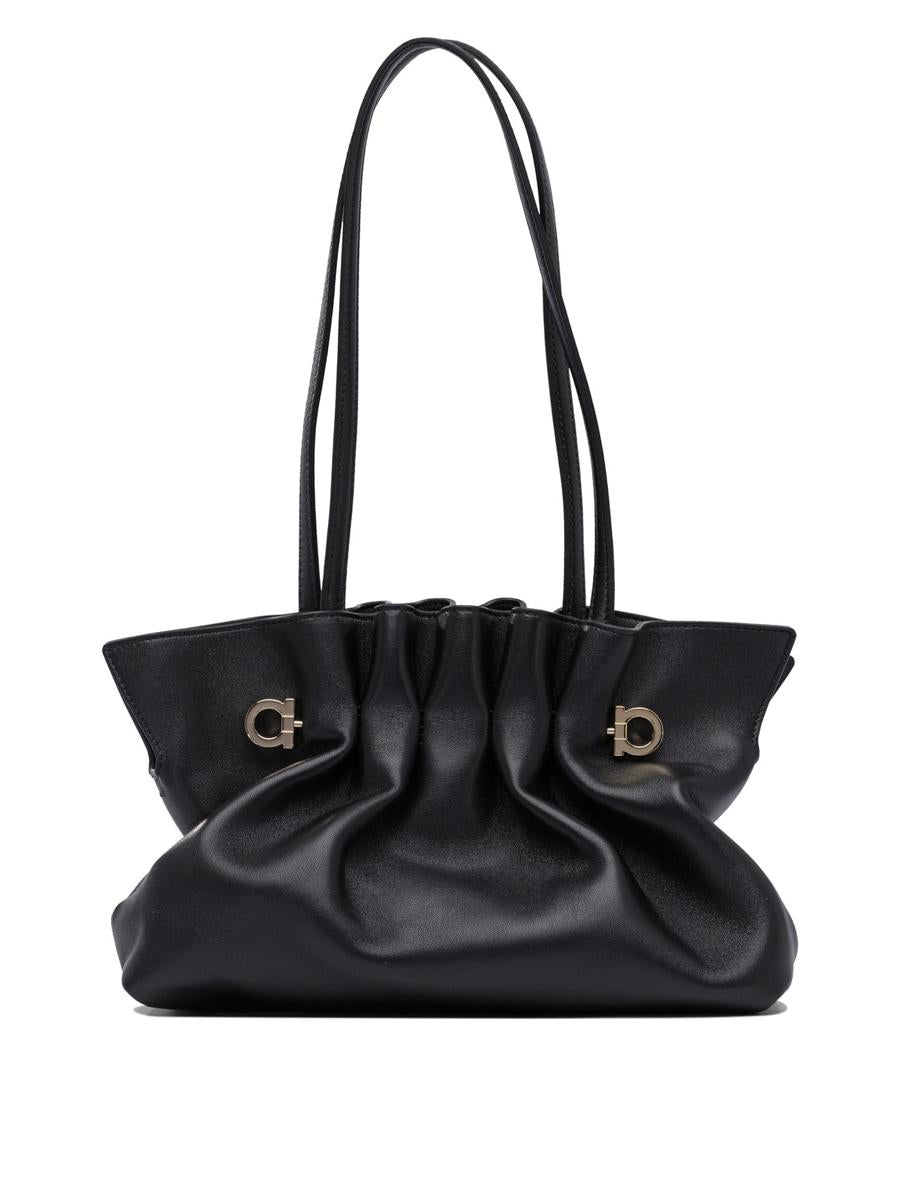 Salvatore Ferragamo Axelväskor