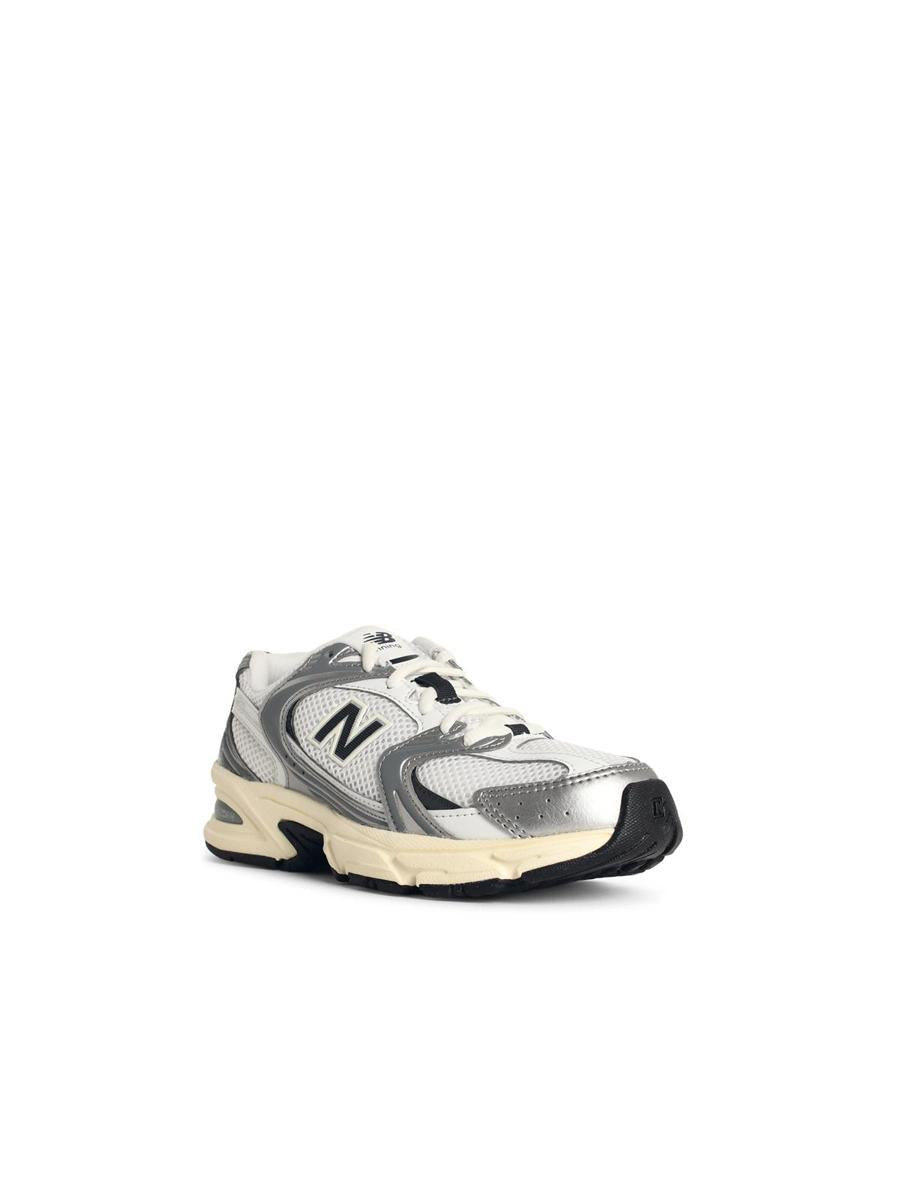 New Balance '530' Vita Tyg Sneakers