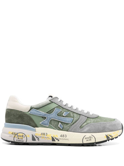 Premiata platta skor