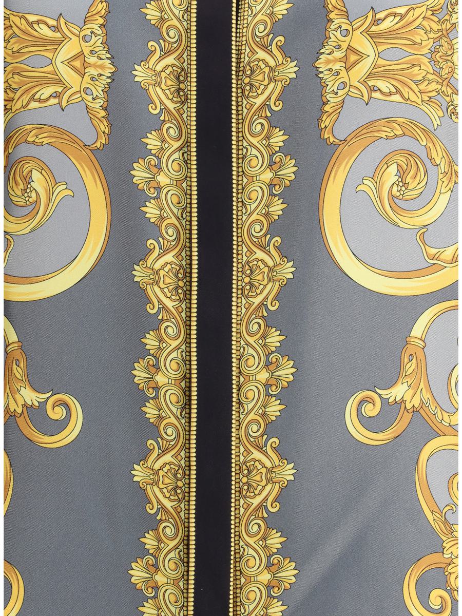 Versace-skjortor