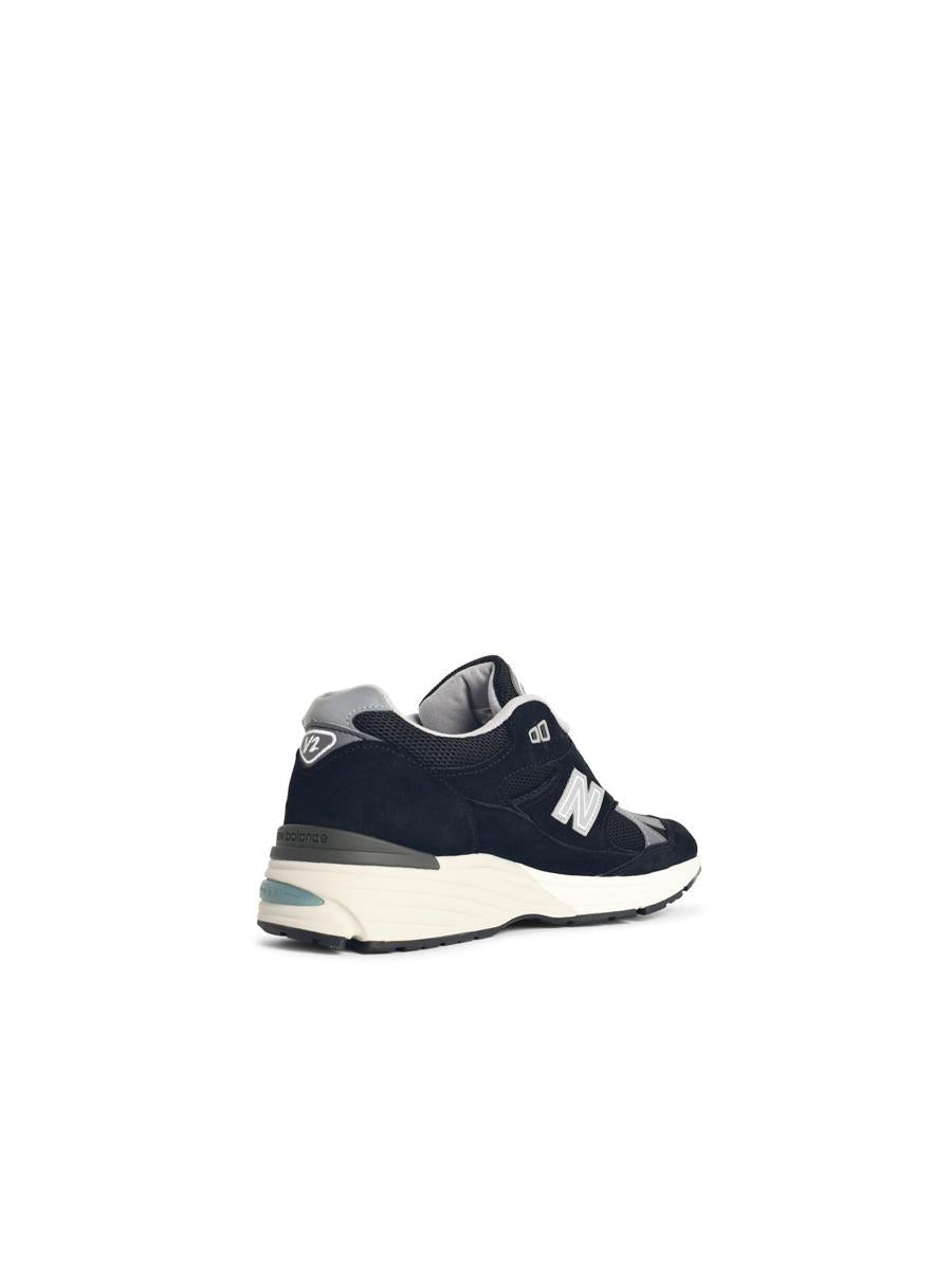 New Balance '991V2' Svarta Sneakers i Tygblandning