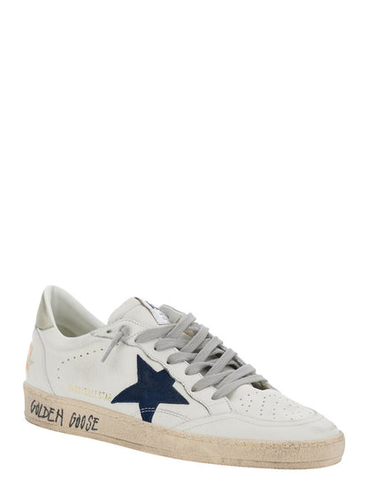 'Ballstar' Vita Låga Sneakers Med Stjärnmärke På Sidan Och Maxibokstäver Baktill I Läder Herr