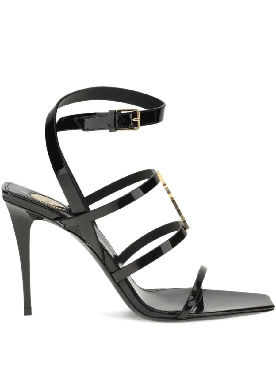 Saint Laurent Cassandra sandaler med flera remmar i lackläder