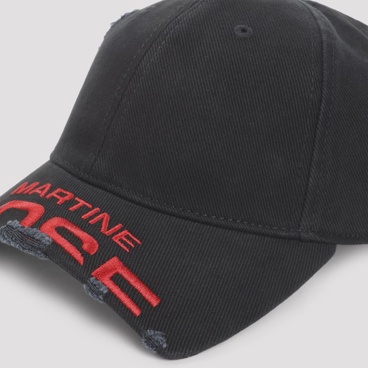 Martine Rose-hatt