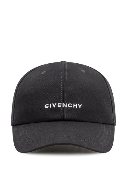 Givenchy-hattar