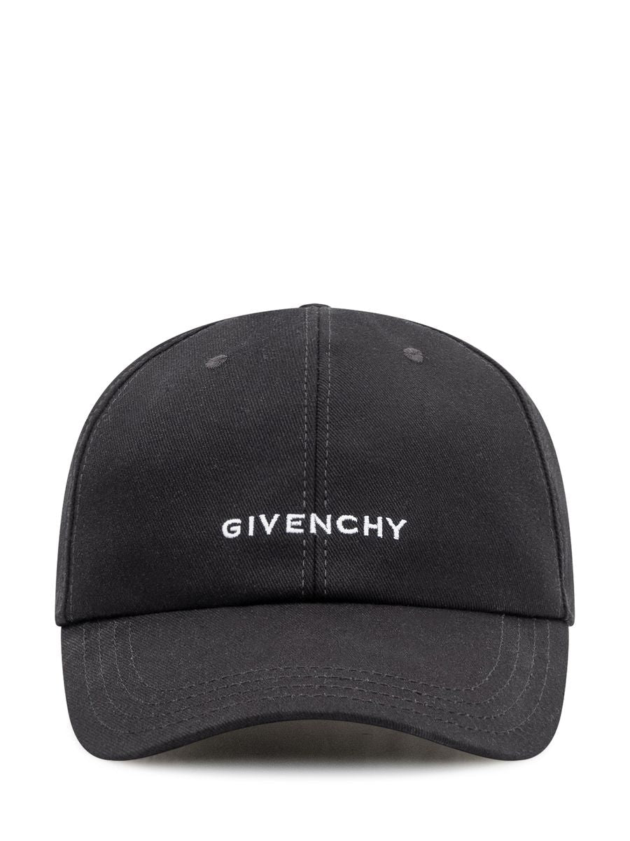 Givenchy-hattar