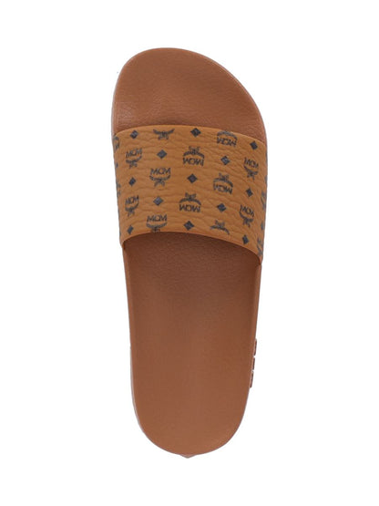 Mcm Sandaler