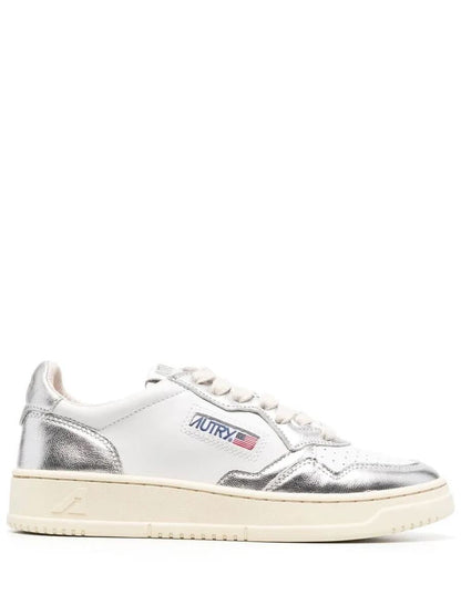 Autry "Medalist Low" Spegelfärgade Lädersneakers Skor