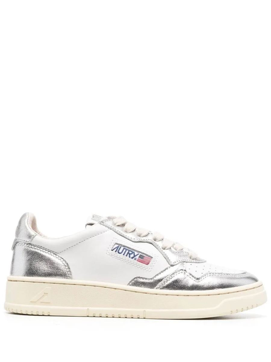 Autry "Medalist Low" Spegelfärgade Lädersneakers Skor