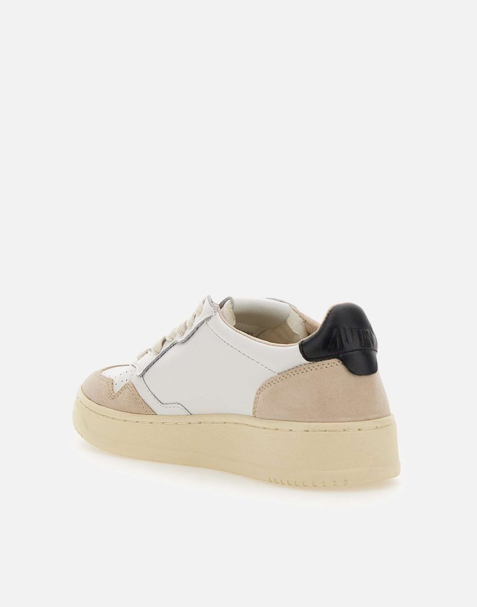 Autry "Medalist Low" Sneakers