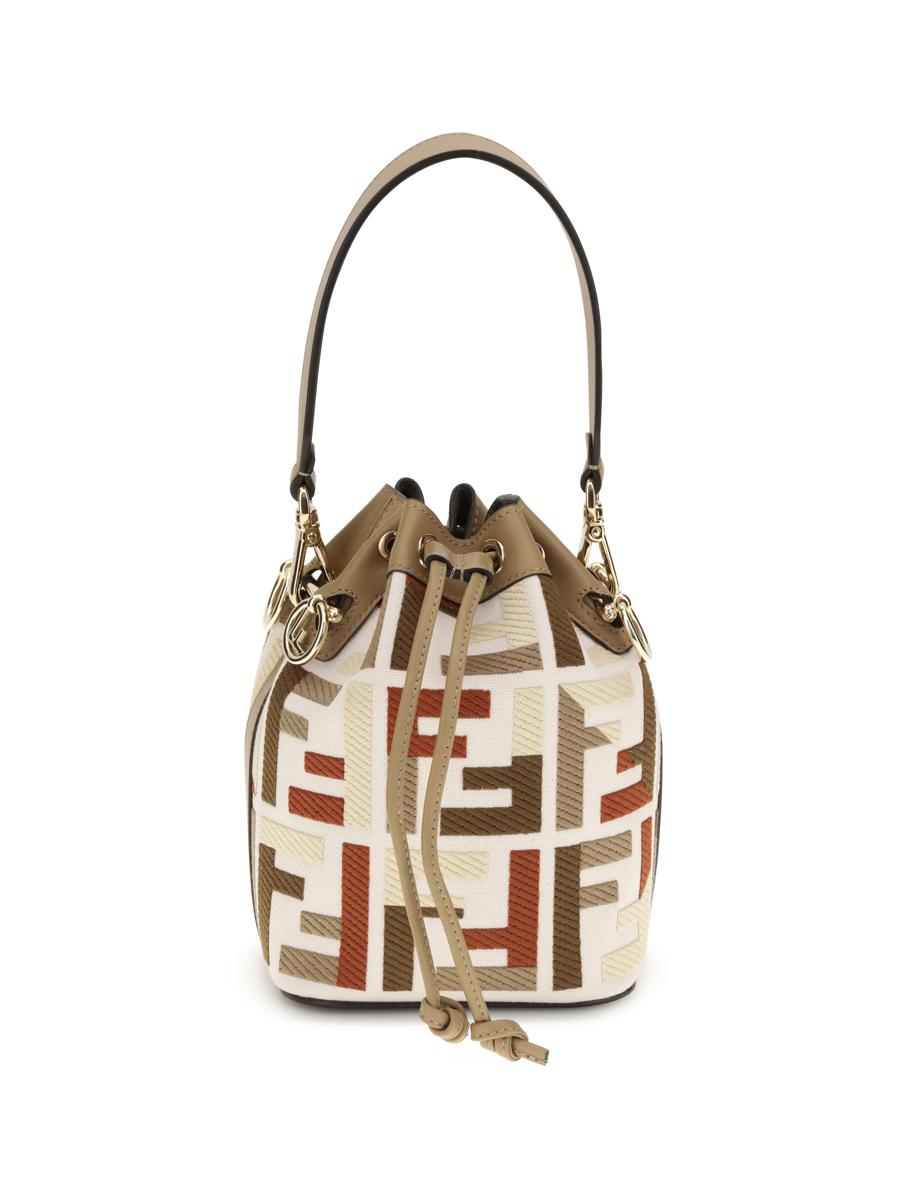Fendi axelväskor