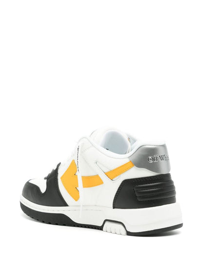 Off-white platta skor