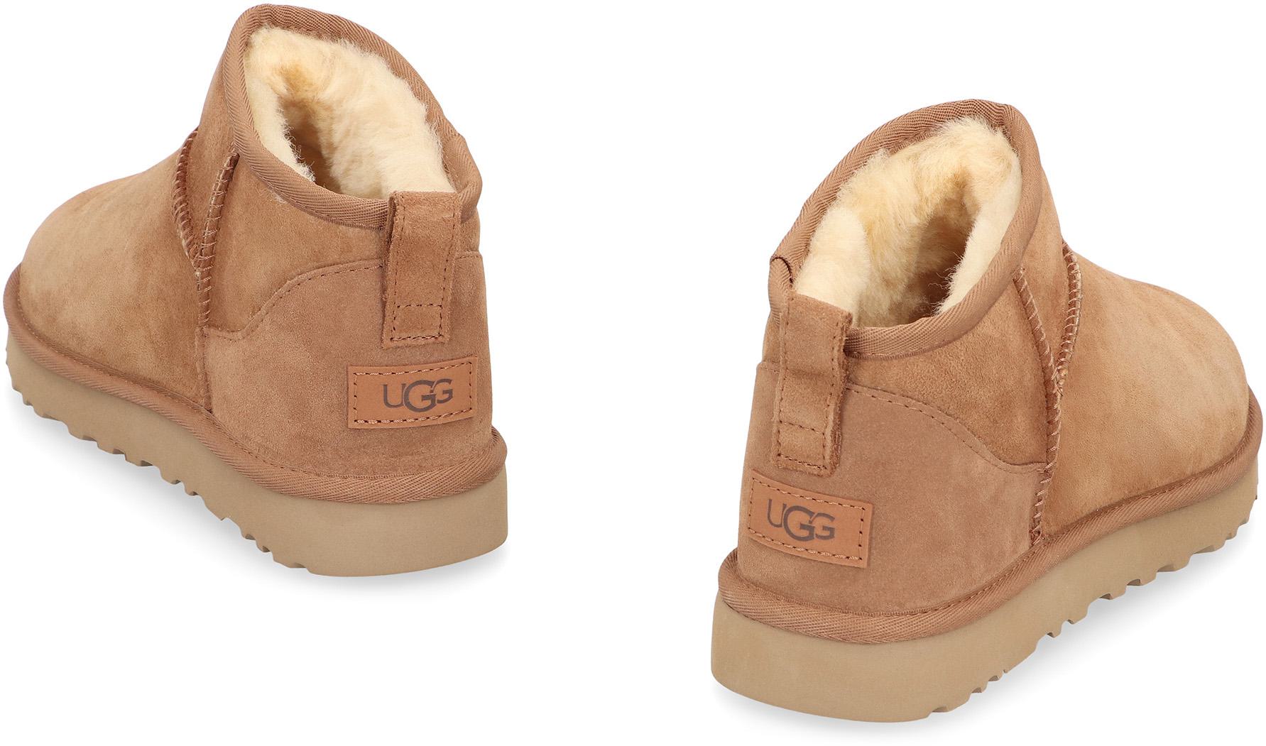 UGG Classic Ultra Mini Ankelstövlar